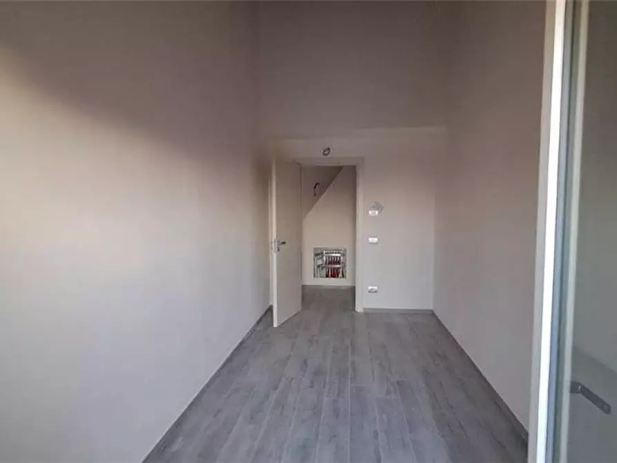 Immagine 8 di Villa in vendita  a Mirandola