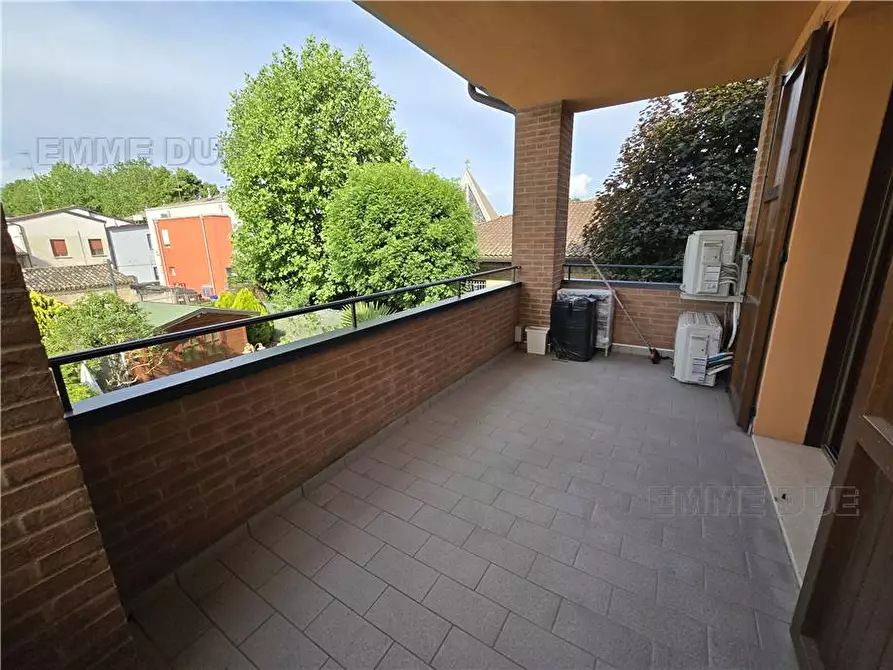 Immagine 23 di Villa in vendita  a Novi Di Modena