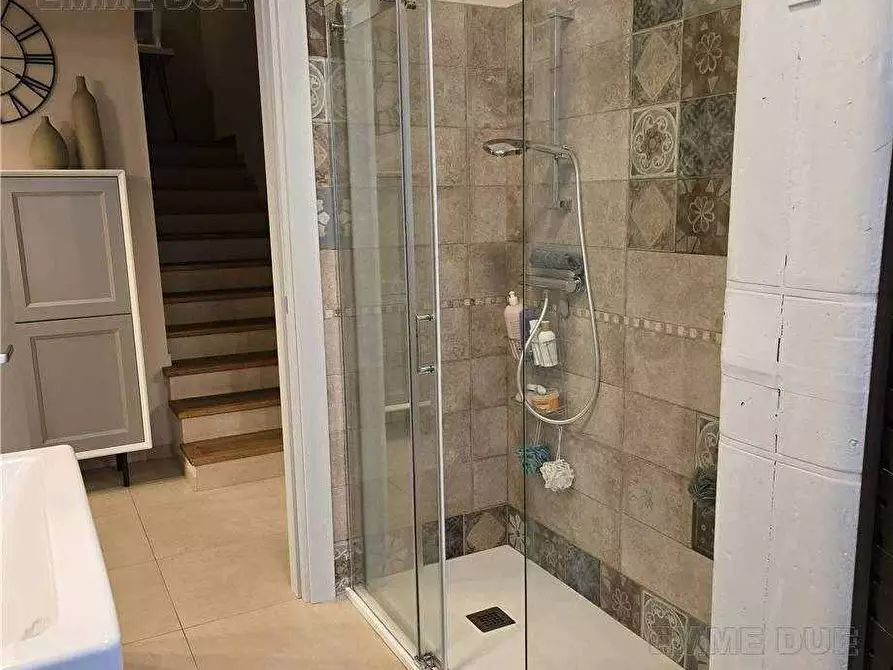 Immagine 24 di Villa in vendita  a Novi Di Modena