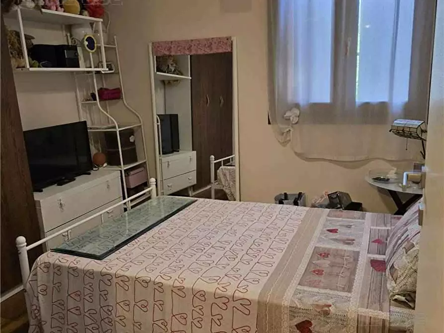 Immagine 30 di Villa in vendita  a Novi Di Modena