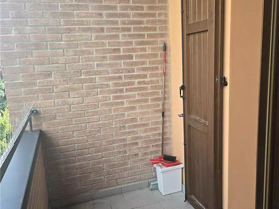 Immagine 32 di Villa in vendita  a Novi Di Modena
