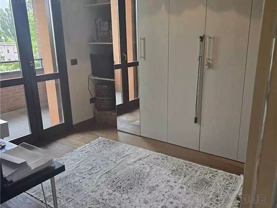 Immagine 33 di Villa in vendita  a Novi Di Modena