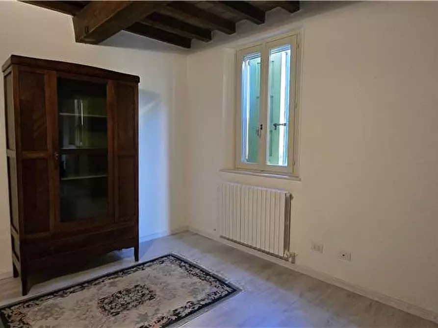 Immagine 11 di Porzione di casa in vendita  a Modena