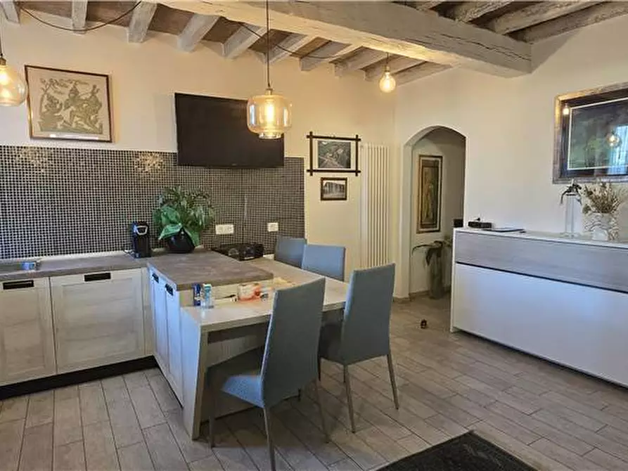 Immagine 3 di Porzione di casa in vendita  a Modena