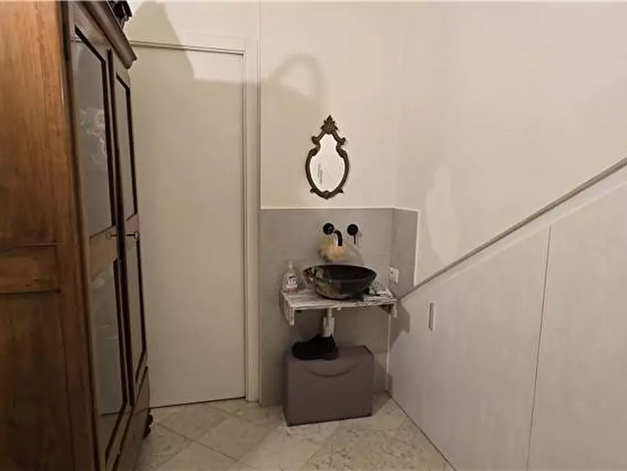Immagine 8 di Porzione di casa in vendita  a Modena