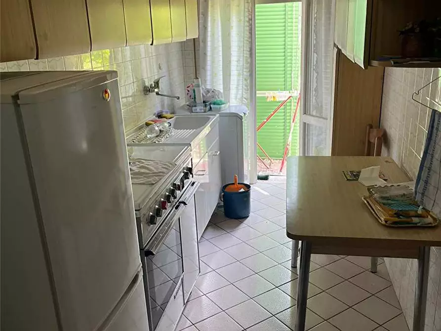 Immagine 2 di Appartamento in vendita  a Modena