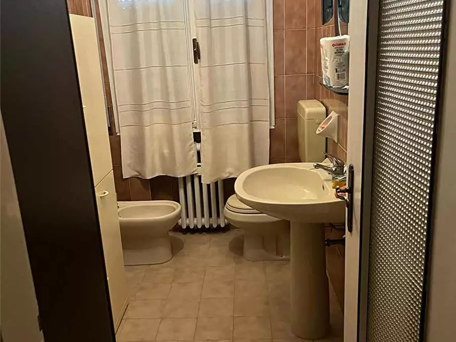 Immagine 4 di Appartamento in vendita  a Modena
