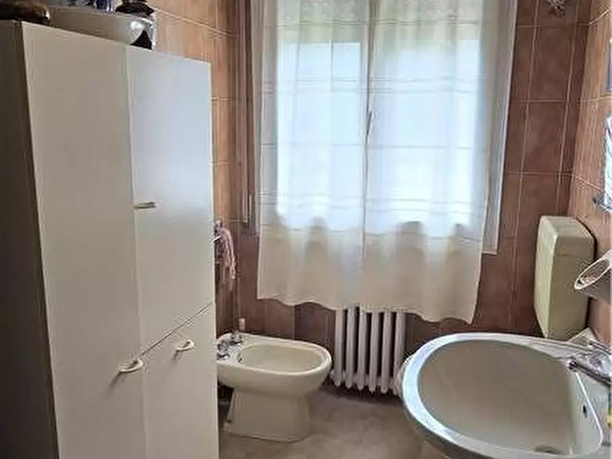 Immagine 8 di Appartamento in vendita  a Modena