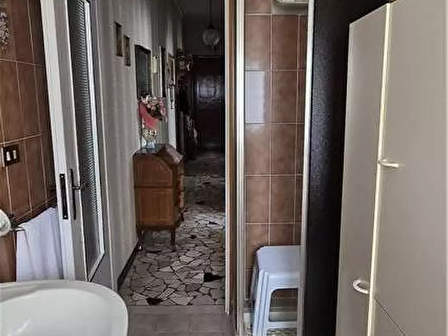Immagine 9 di Appartamento in vendita  a Modena