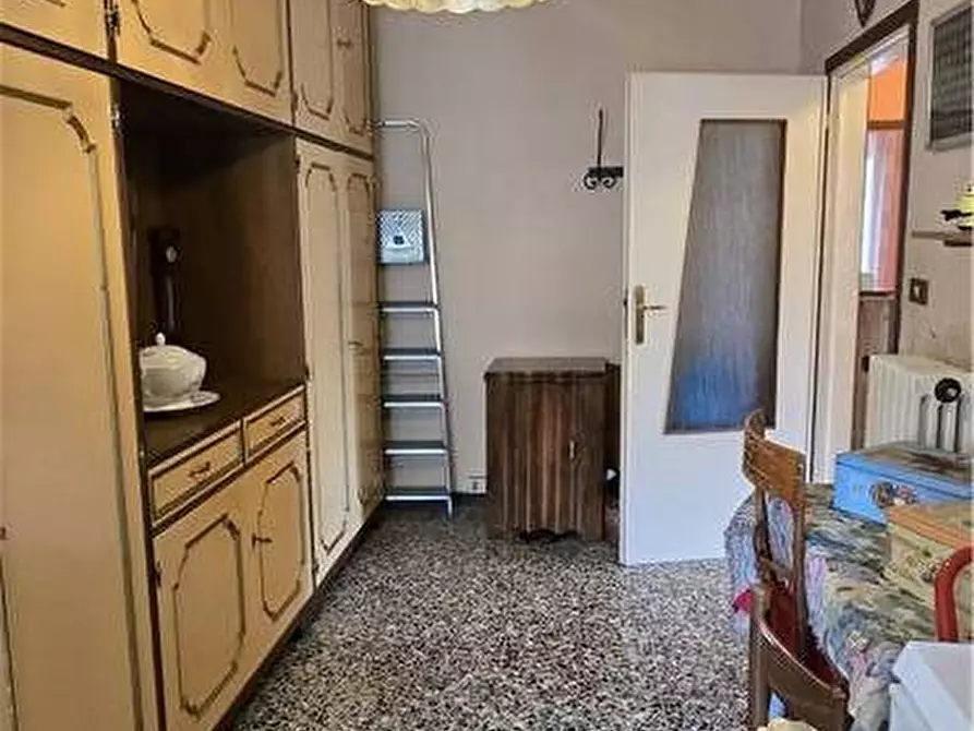 Immagine 11 di Appartamento in vendita  a Modena