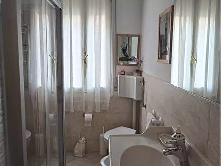 Immagine 13 di Appartamento in vendita  a Modena
