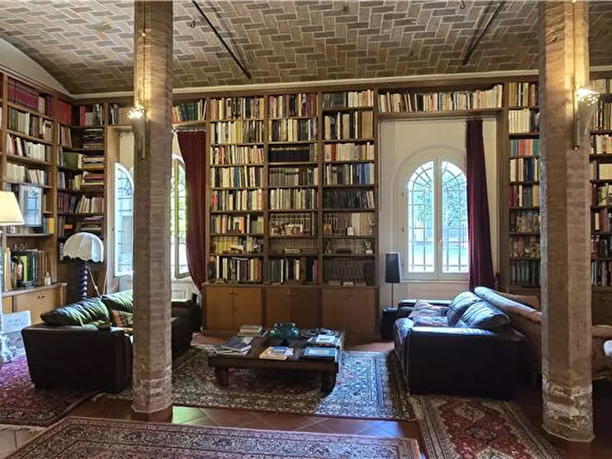 Immagine 1 di Villa in vendita  a Formigine