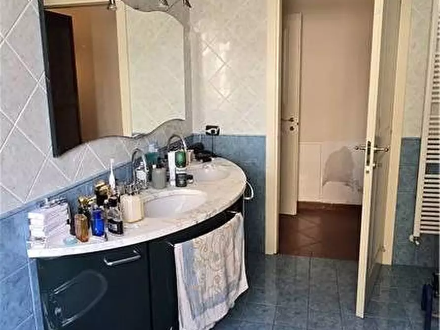 Immagine 11 di Villa in vendita  a Formigine
