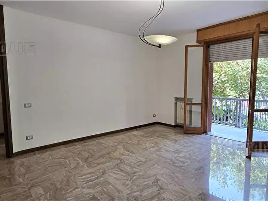 Immagine 11 di Appartamento in vendita  a Mirandola