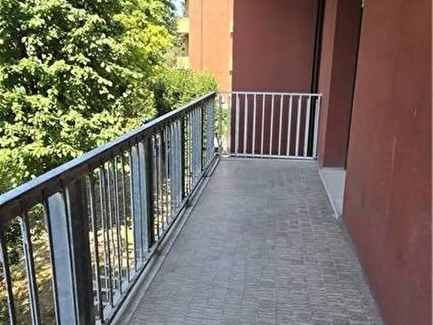 Immagine 22 di Appartamento in vendita  a Mirandola