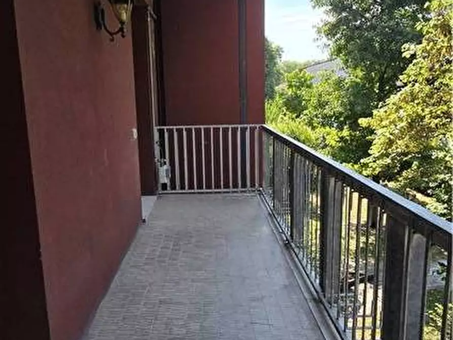 Immagine 23 di Appartamento in vendita  a Mirandola