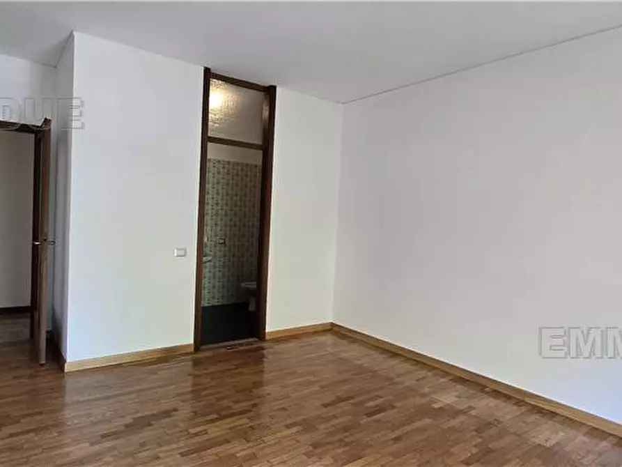 Immagine 7 di Appartamento in vendita  a Mirandola