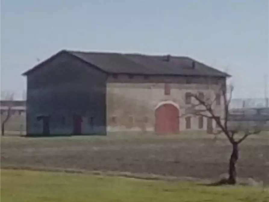 Immagine 1 di Rustico / casale in vendita  a Modena