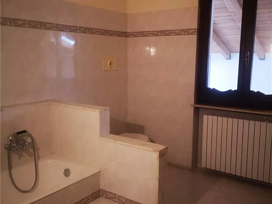 Immagine 10 di Villa in vendita  a Campospinoso