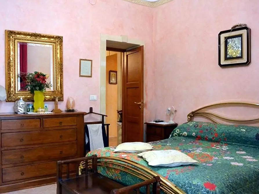 Immagine 10 di Appartamento in vendita  in Via A.SOFIA, 23 a Noto