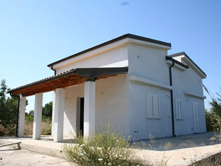 Immagine 4 di Villa in vendita  in Via san michele Arcangelo, sn a Noto