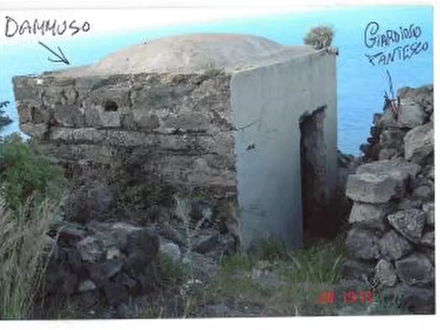 Immagine 14 di Rustico / casale in vendita  in Via CDA CALALEVANTE a Trapani