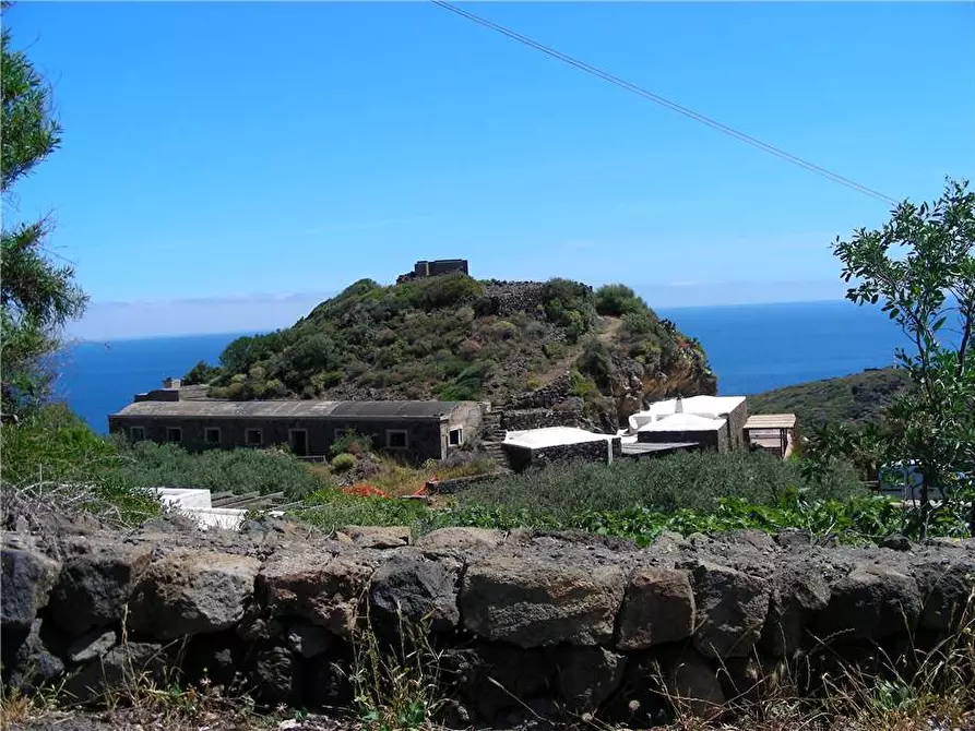 Immagine 2 di Rustico / casale in vendita  in Via CDA CALALEVANTE a Trapani