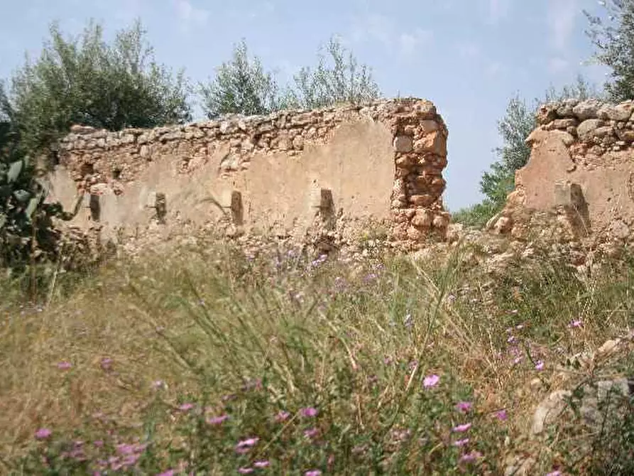 Immagine 4 di Rustico / casale in vendita  in Via CDA VOLPIGLIA, SN a Noto