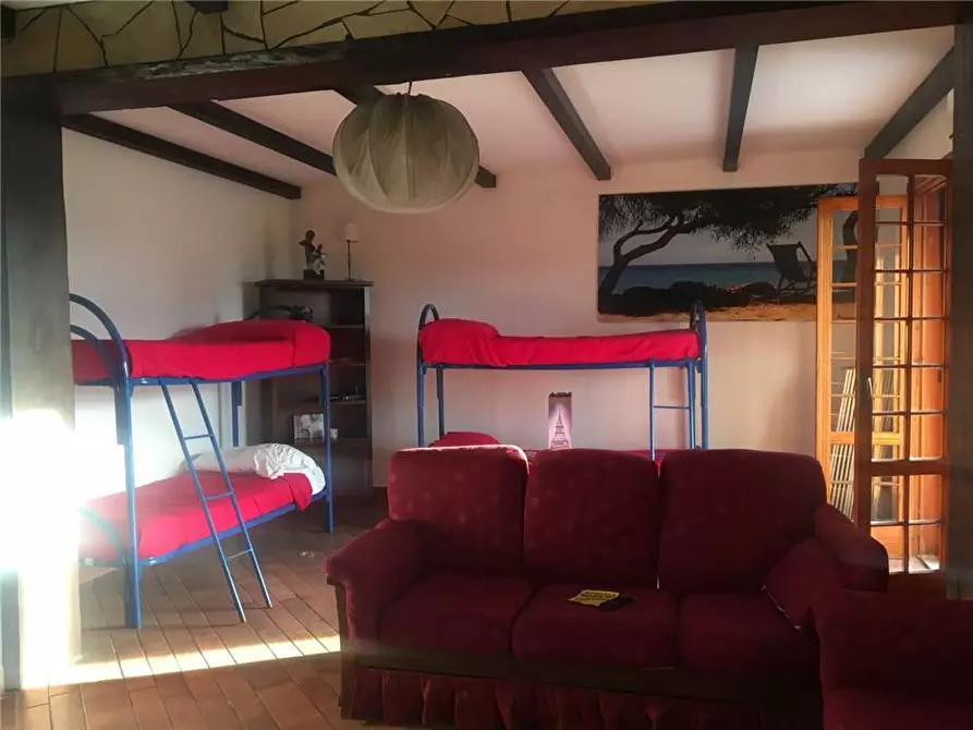 Immagine 15 di Villa in vendita  in Via ZONA ISOLA a Siracusa