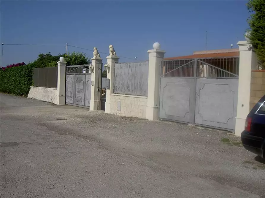 Immagine 8 di Villa in vendita  in Via SAN GIULIANO SANT ELENA a Modica
