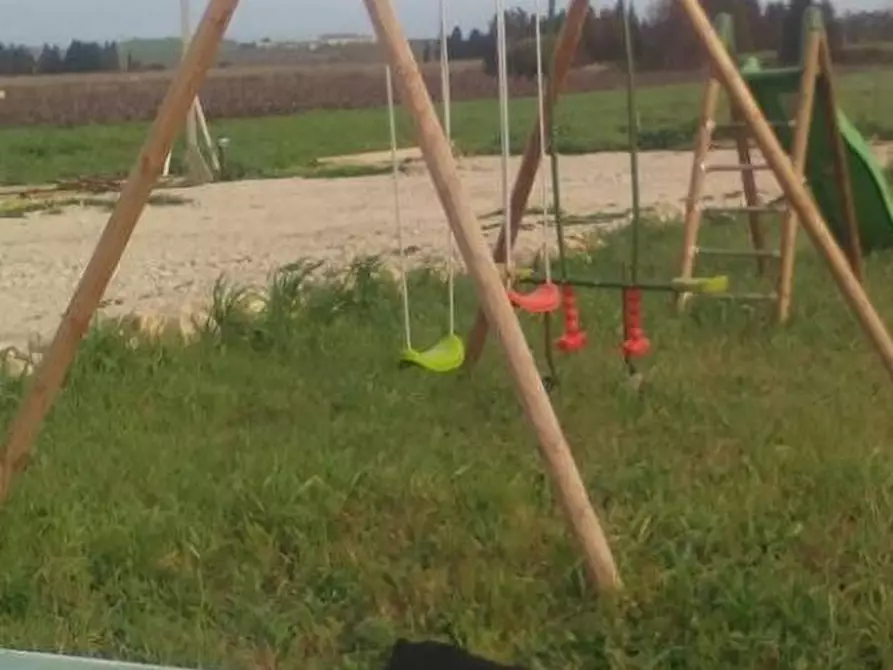 Immagine 5 di Attività commerciale in vendita  in Loc. C/DA BARONI a Noto