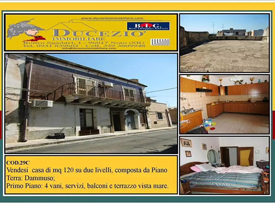 Immagine 1 di Villa in vendita  in Via BARBIERI, 116 a Noto