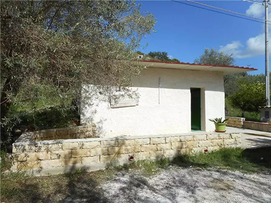 Immagine 2 di Terreno in vendita  in Via CDA PORTELLI, SN a Noto