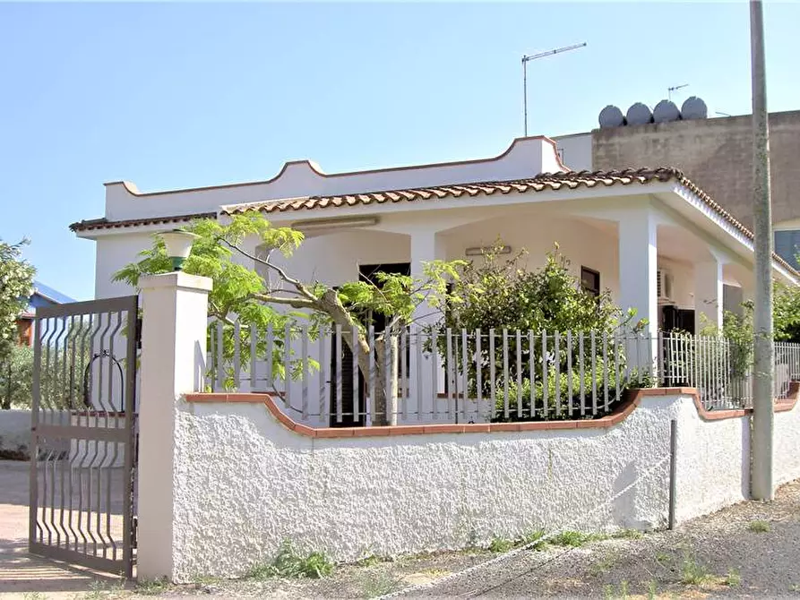 Immagine 3 di Villa in vendita  in Loc. LIDO DI NOTO a Noto