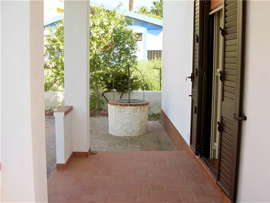 Immagine 5 di Villa in vendita  in Loc. LIDO DI NOTO a Noto