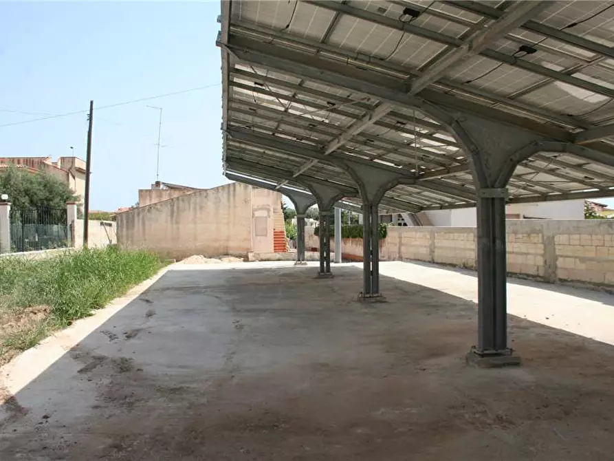 Immagine 3 di Villa in vendita  in Via CONDORELLI, 3 a Avola