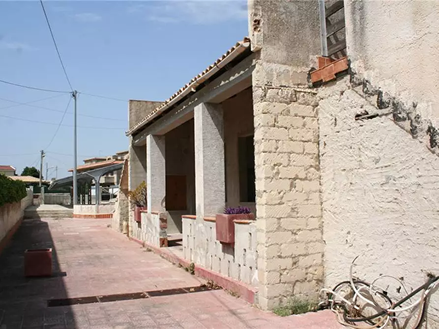 Immagine 4 di Villa in vendita  in Via CONDORELLI, 3 a Avola