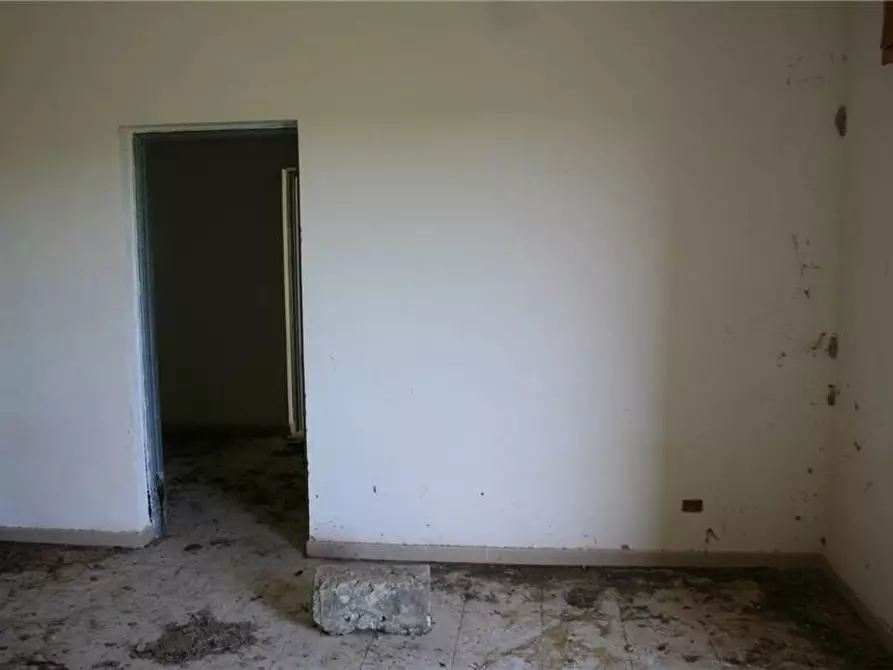 Immagine 12 di Rustico / casale in vendita  in Loc. C/DA Renna, sn a Noto