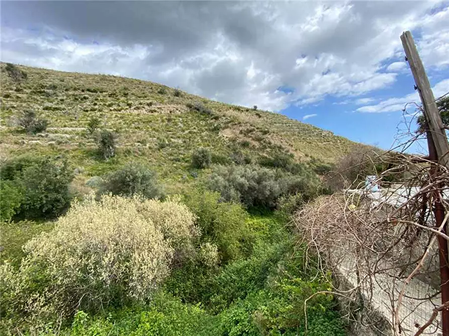 Immagine 3 di Terreno in vendita  in Loc. C/DA FIUMARELLA, SN a Avola