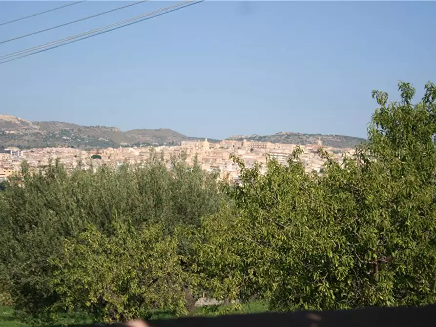 Immagine 7 di Villa in vendita  in Loc. C/DA NIURA, SN a Noto