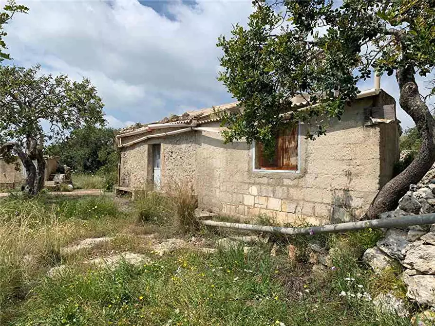 Immagine 2 di Terreno in vendita  in Loc. C/DA VASCELLE, SN a Noto