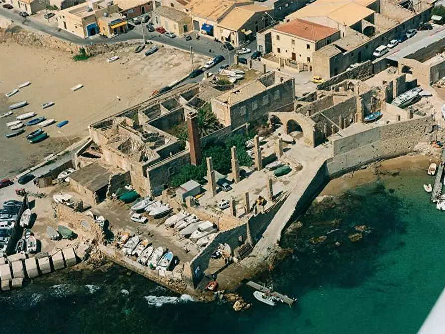 Immagine 4 di Rustico / casale in vendita  in Loc. MARINA DI AVOLA a Avola