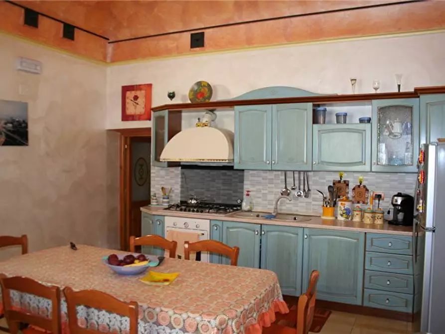 Immagine 9 di Villa in vendita  in Via DUCEZIO, 67 a Noto