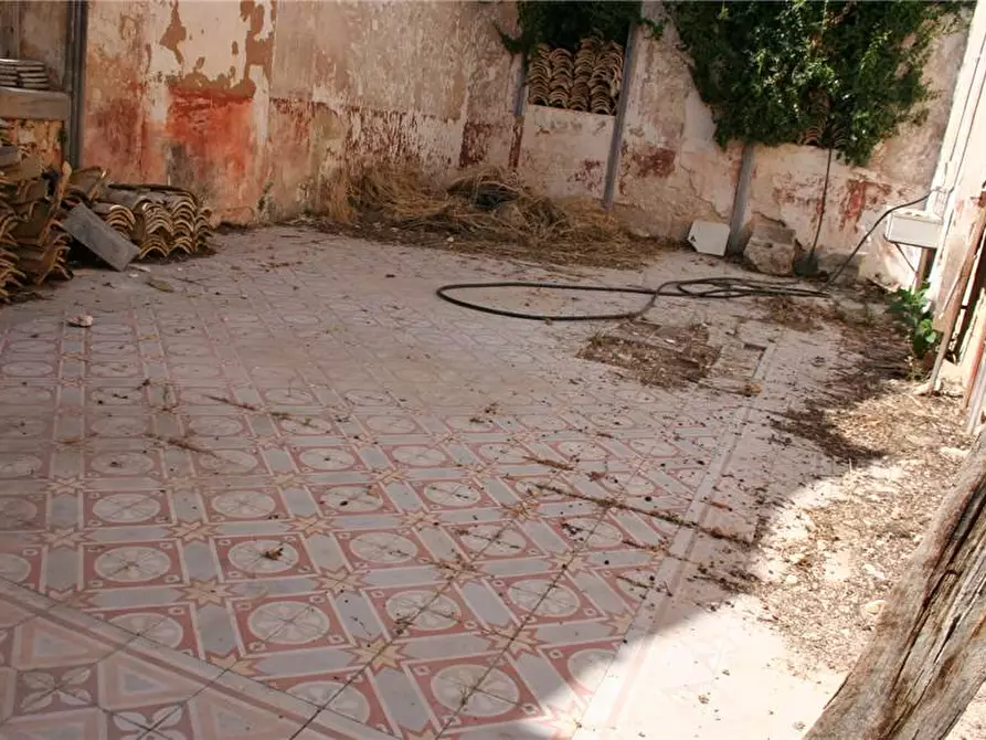 Immagine 10 di Villa in vendita  in Via DUCEZIO, 67 a Noto