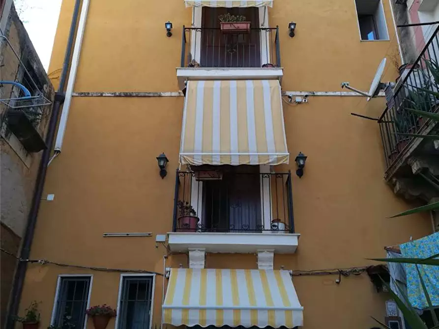 Immagine 2 di Villa in vendita  in Via RESALIBERA-RONCO1, 30 a Siracusa