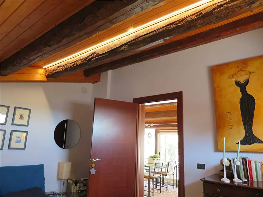 Immagine 10 di Villa in vendita  in Via RUGGERO SETTIMO, 14 a Noto