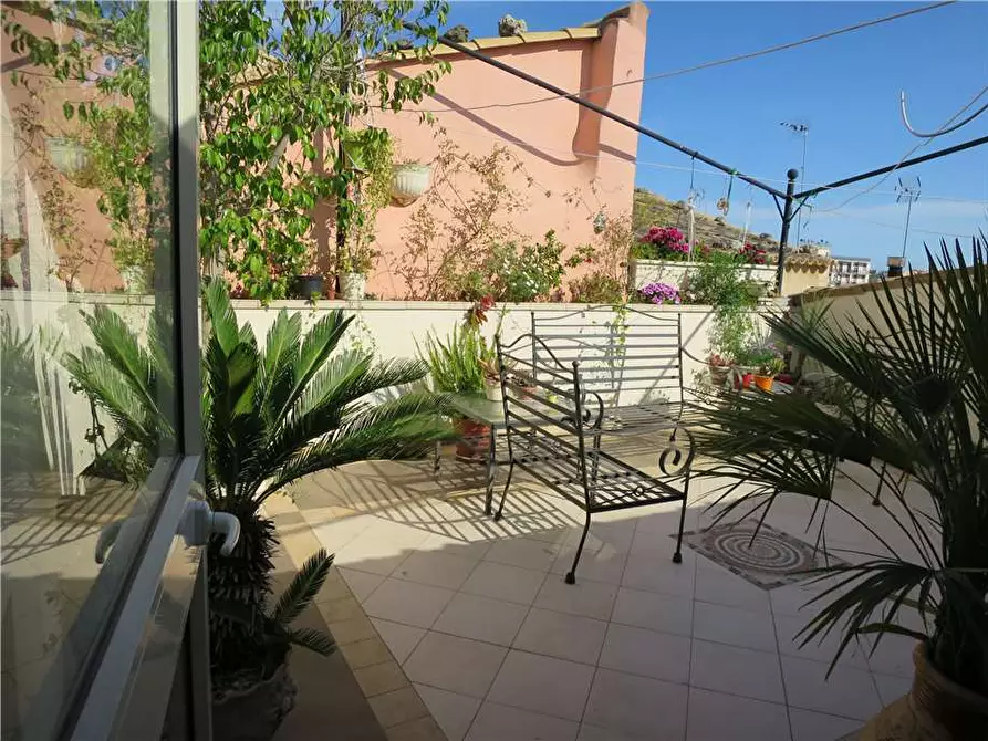 Immagine 11 di Villa in vendita  in Via RUGGERO SETTIMO, 14 a Noto