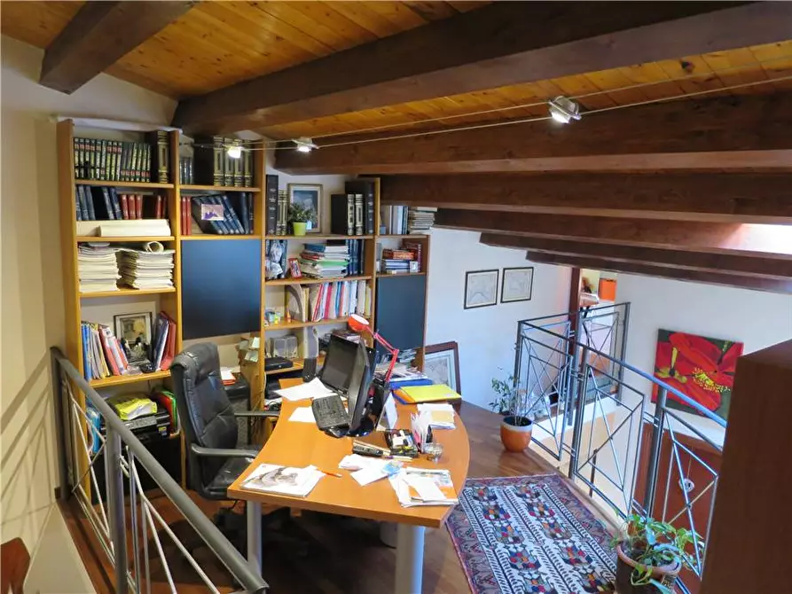 Immagine 8 di Villa in vendita  in Via RUGGERO SETTIMO, 14 a Noto