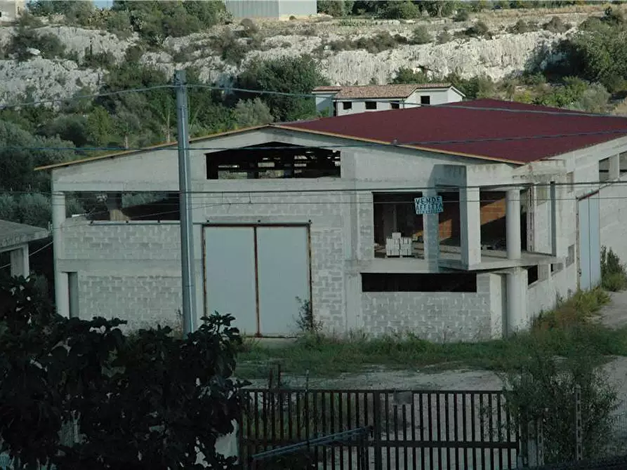 Immagine 6 di Villa in vendita  in Loc. C/DA ZACCHITA, SN a Rosolini