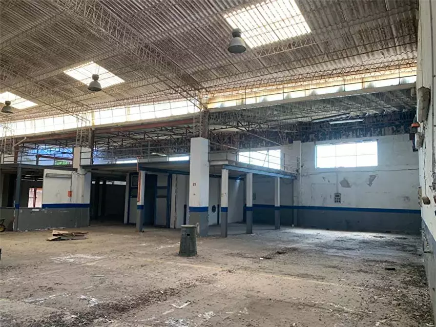 Immagine 7 di Attività commerciale in vendita  in V.le ERMOCRATE, 16 a Siracusa